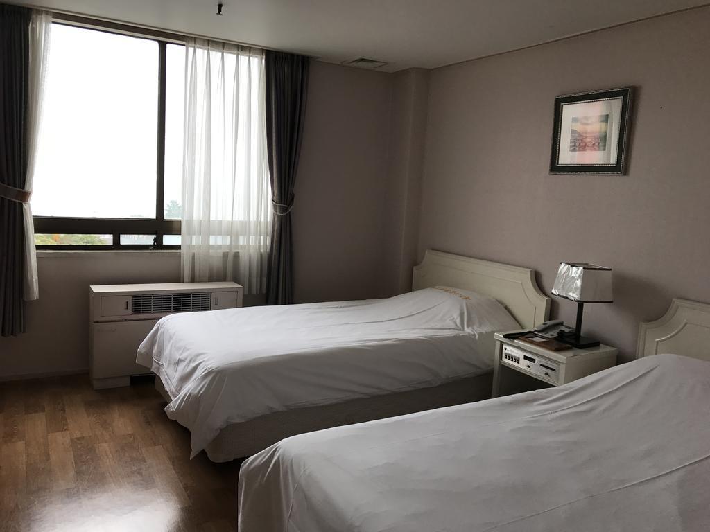 Jeju Seoul Tourist Hotel Buitenkant foto