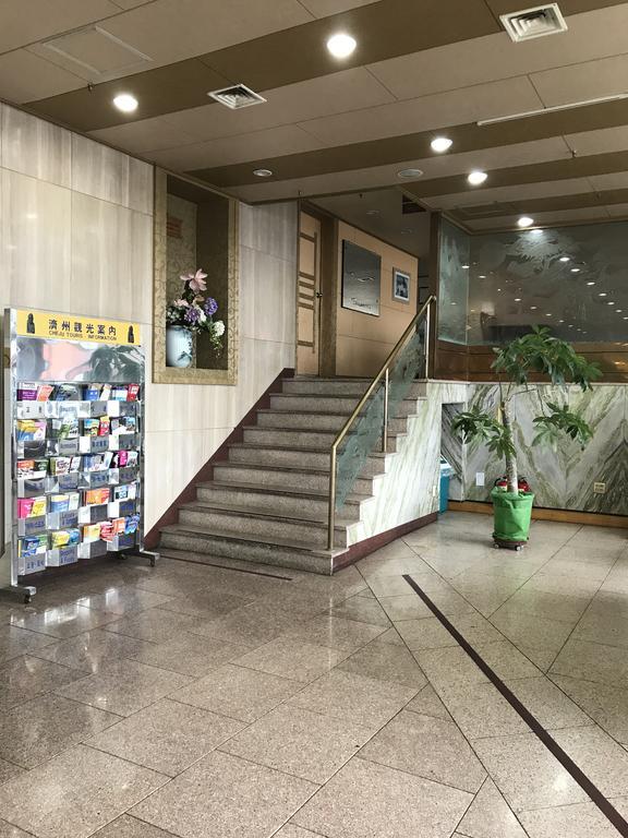 Jeju Seoul Tourist Hotel Buitenkant foto